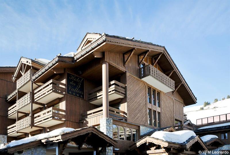 Hotel Des Trois Vallees Courchevel Bagian luar foto