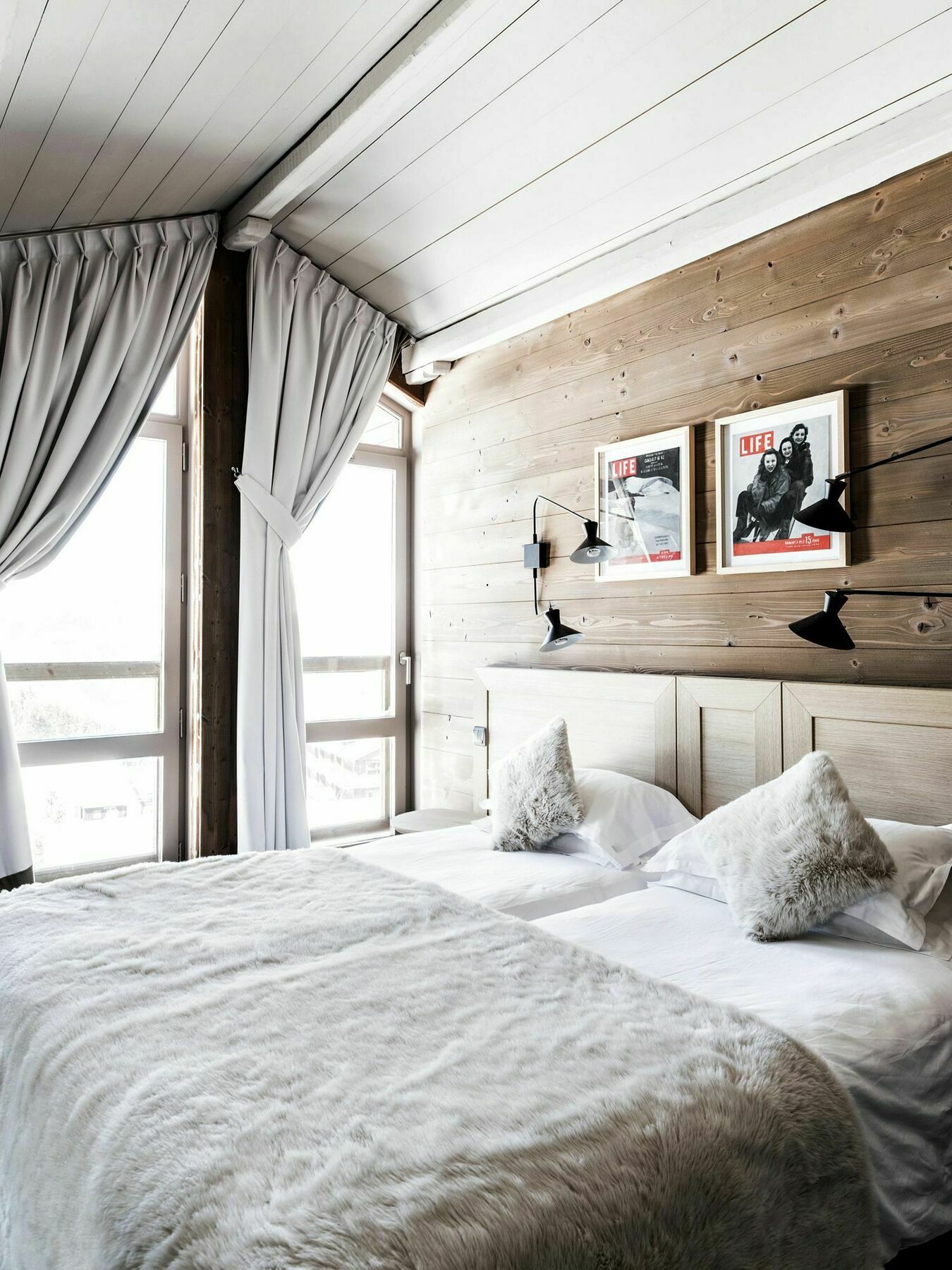 Hotel Des Trois Vallees Courchevel Bagian luar foto